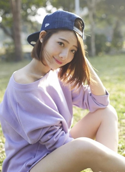 modelImg